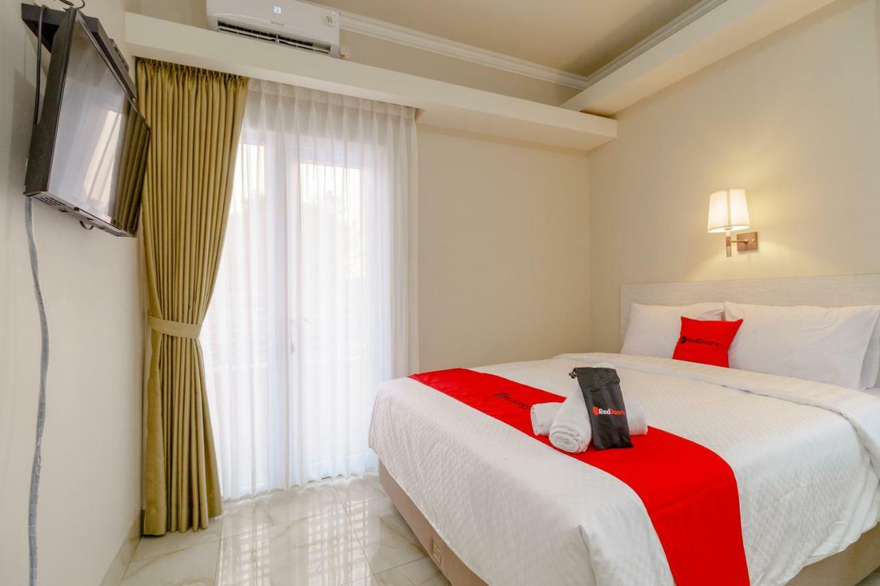 Reddoorz Near Taman Makam Pahlawan Cikutra Hotel Bandung Ngoại thất bức ảnh