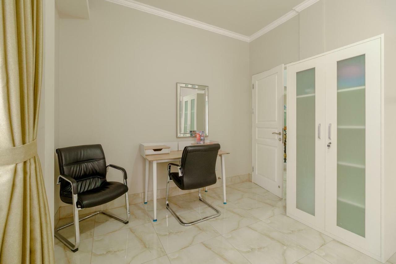 Reddoorz Near Taman Makam Pahlawan Cikutra Hotel Bandung Ngoại thất bức ảnh