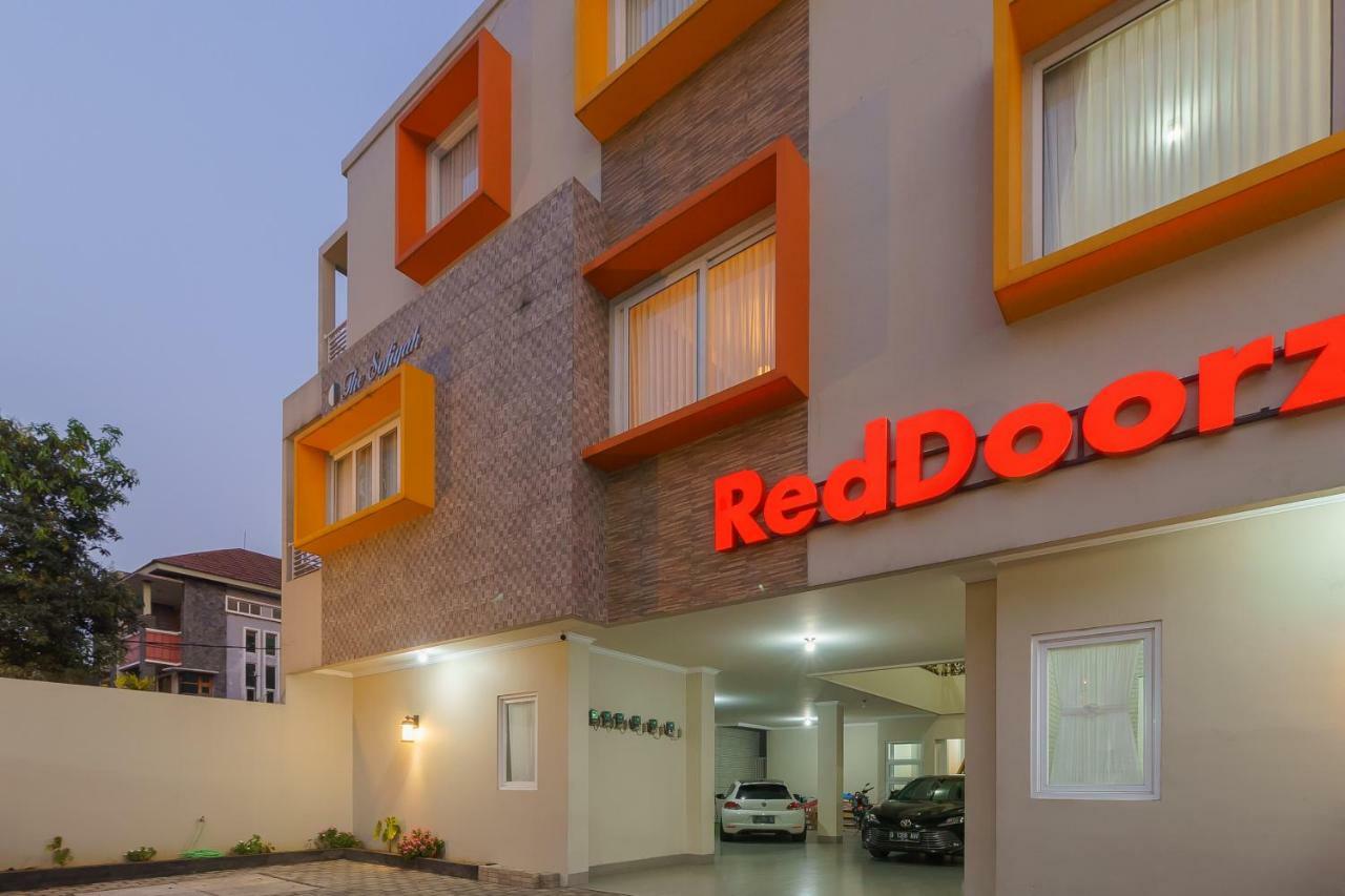 Reddoorz Near Taman Makam Pahlawan Cikutra Hotel Bandung Ngoại thất bức ảnh