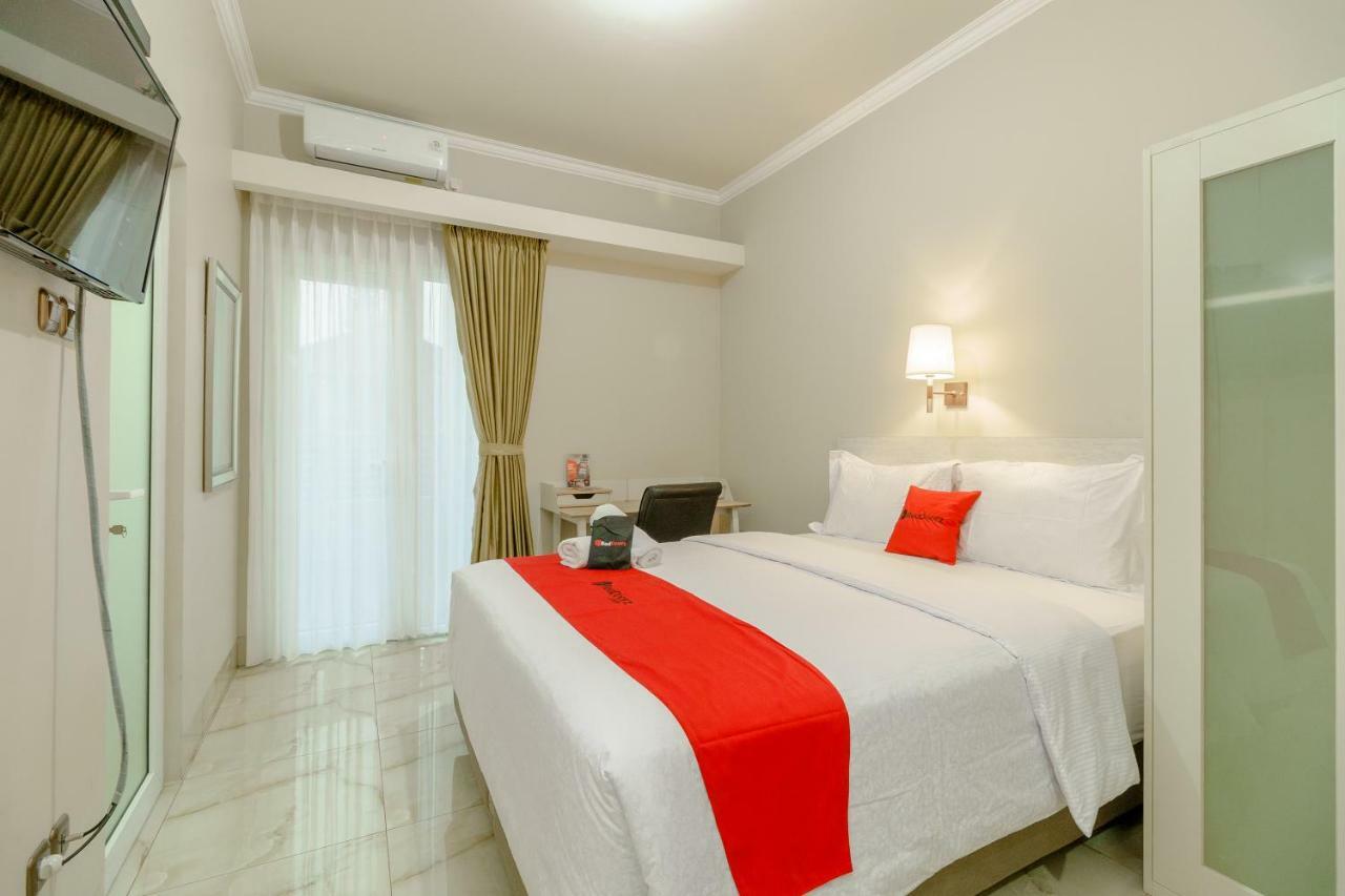 Reddoorz Near Taman Makam Pahlawan Cikutra Hotel Bandung Ngoại thất bức ảnh