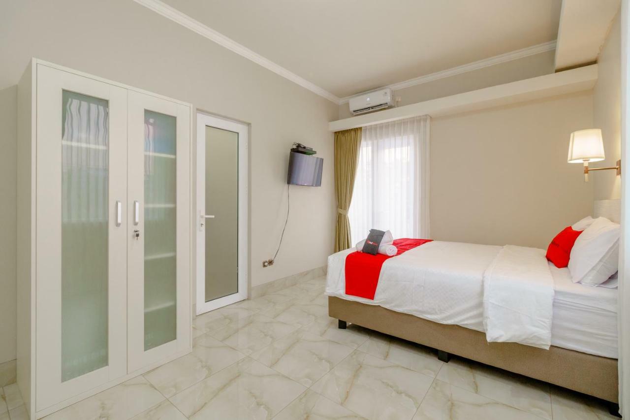 Reddoorz Near Taman Makam Pahlawan Cikutra Hotel Bandung Ngoại thất bức ảnh